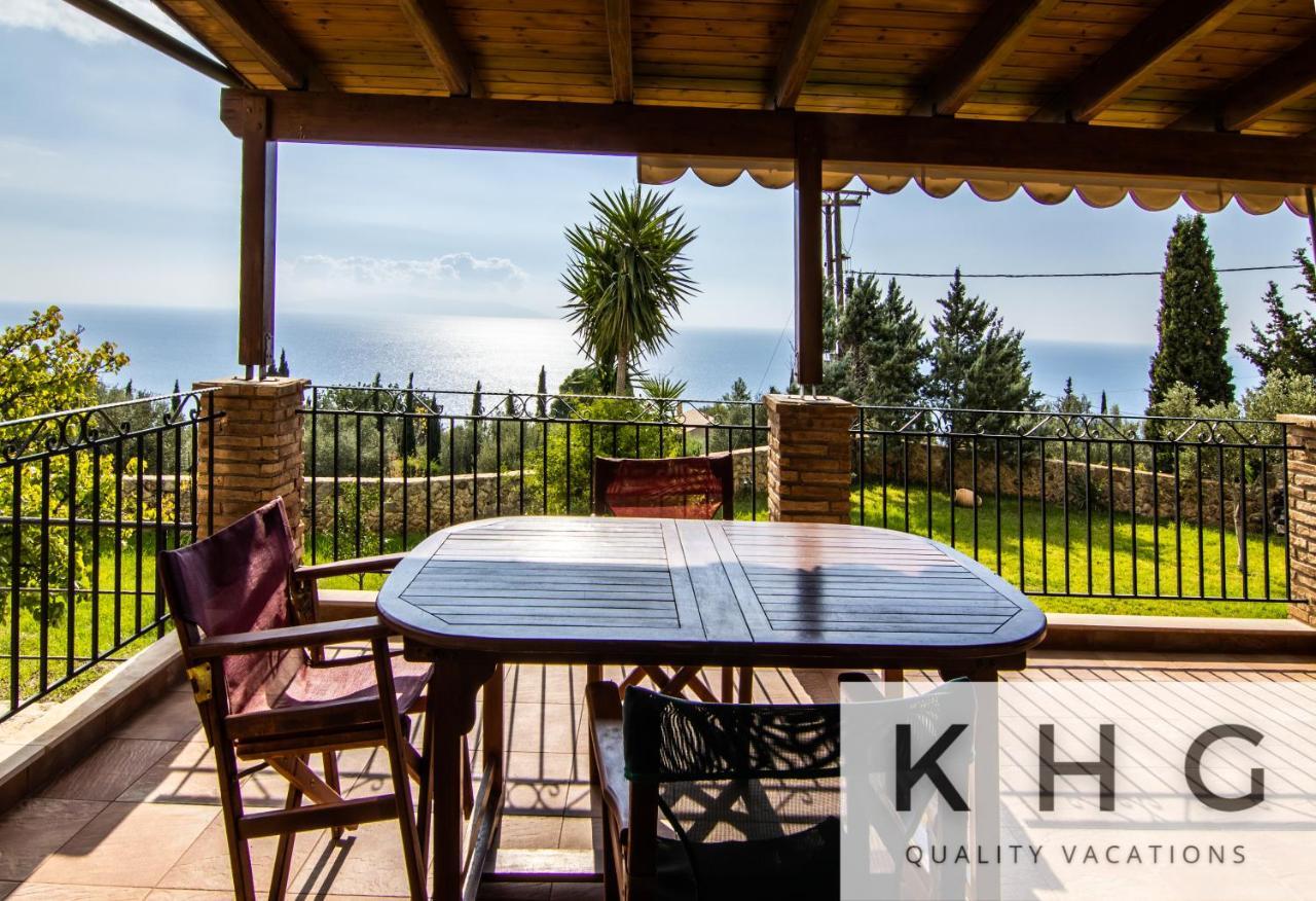 Villa Harmony In Lourdata Livathos  Exteriör bild