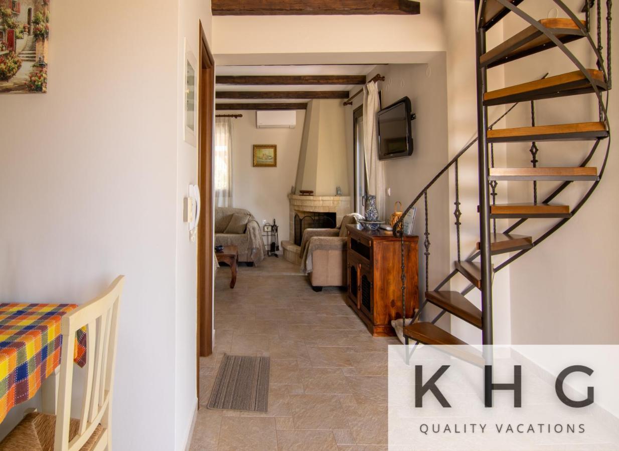 Villa Harmony In Lourdata Livathos  Exteriör bild